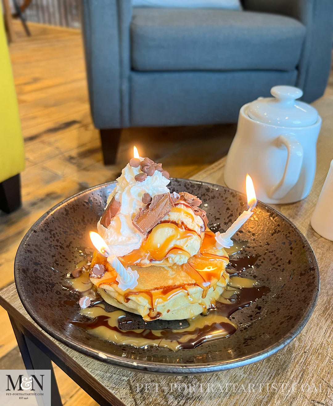 Birthday Pancakes called Mars attacks, Melanie's Monthly News in July